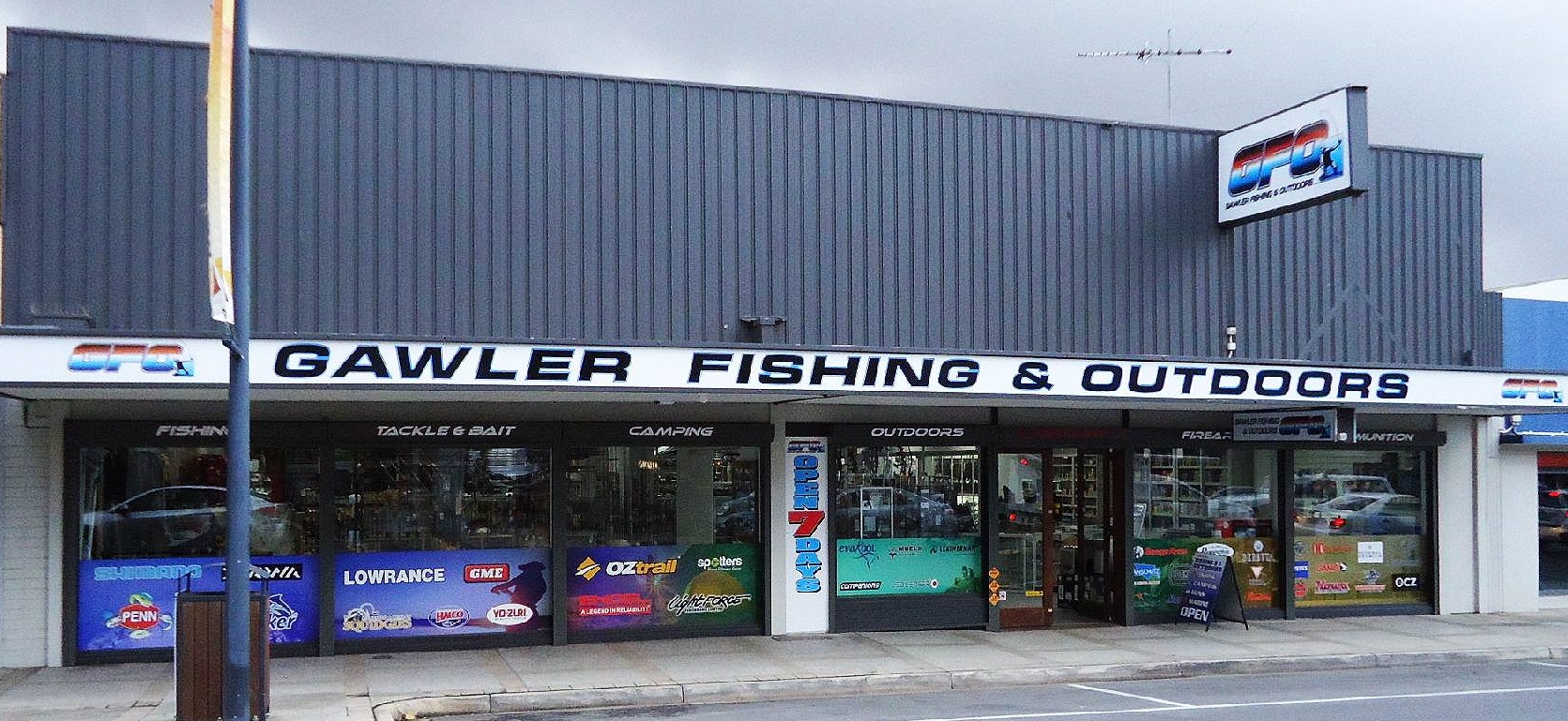 best hunting stores